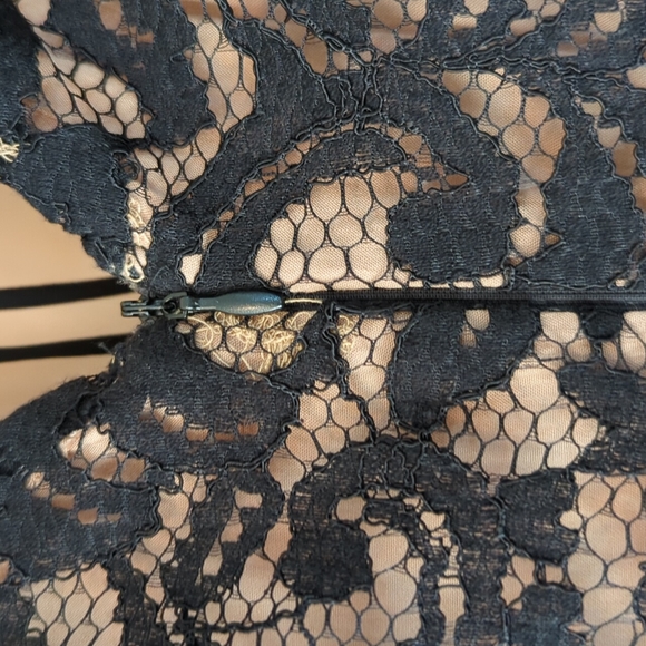 Astr Long Sleeve Lace Romper - Picture 12 of 16